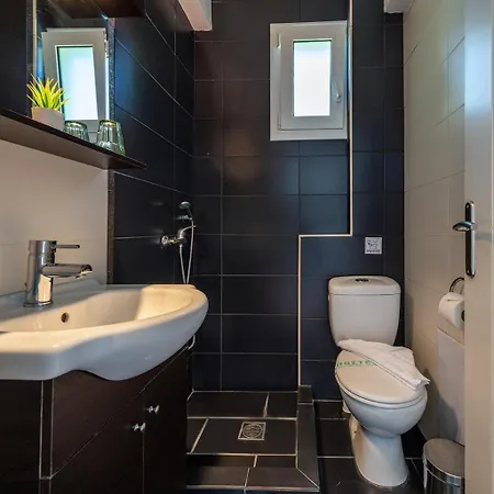 Xenos 1 With Private Swimming Pool Near The Sea Villa