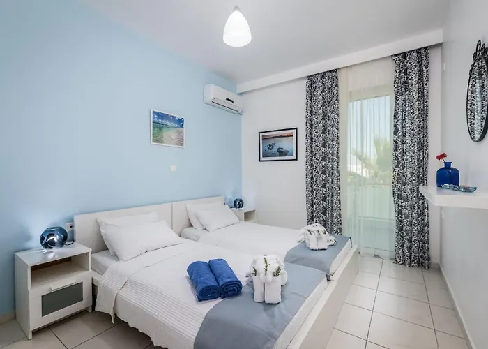 Villa Xenos 1 With Private Swimming Pool Near The Sea Tigaki