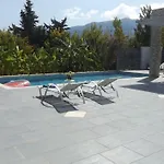 Xenos 1 With Private Swimming Pool Near The Sea ヴィラ *