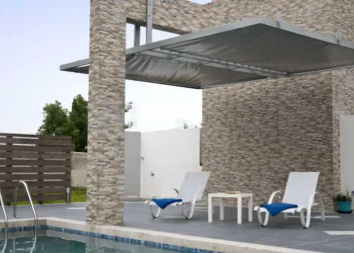 Xenos 1 With Private Swimming Pool Near The Sea *