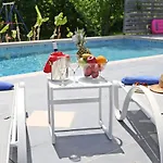 Xenos 1 With Private Swimming Pool Near The Sea Tigaki
