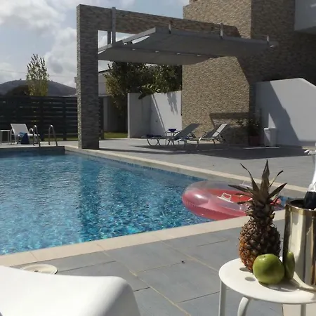 Xenos 1 With Private Swimming Pool Near The Sea *