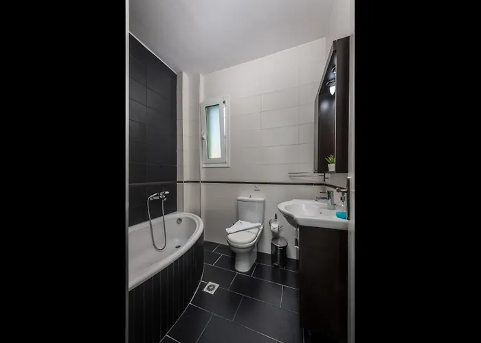 Xenos 1 With Private Swimming Pool Near The Sea Villa