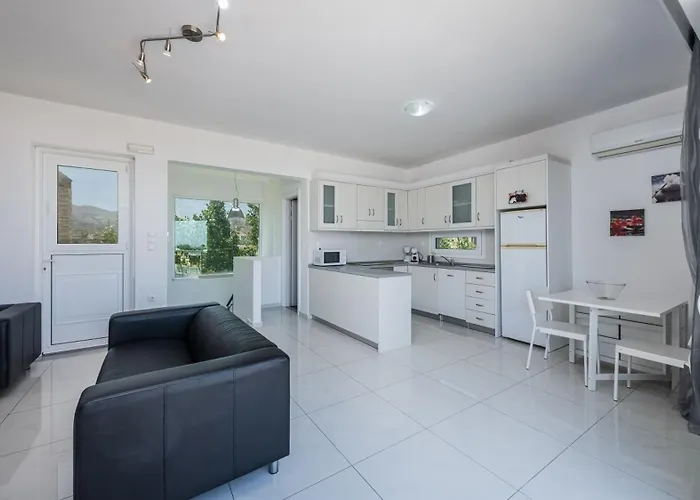 Villa Xenos 1 With Private Swimming Pool Near The Sea