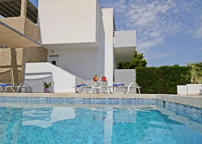 Xenos 1 With Private Swimming Pool Near The Sea Villa Tigaki